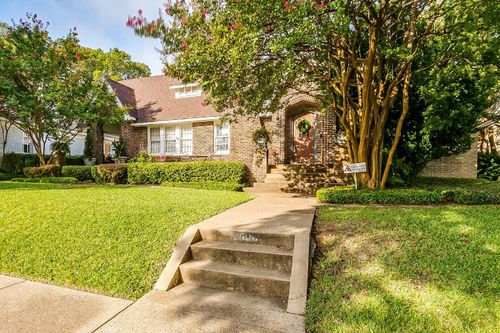 2606 Cockrell Ave, Fort Worth, TX, 76109-1162 | Card Image