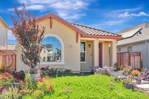 765 Brandywine Ln, King City, CA, 93930-3826 | Card Image