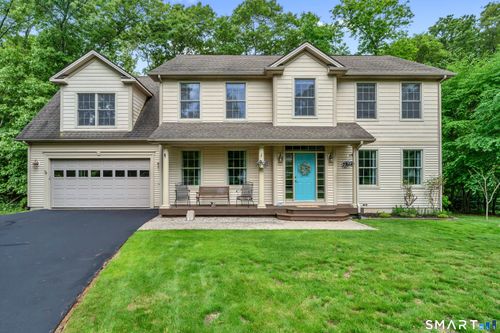 3 Arrowhead Trl, Waterford, CT, 06385-1548 | Card Image