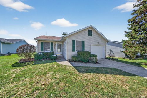 1978 Greenock St, South Bend, IN, 46614-3581 | Card Image