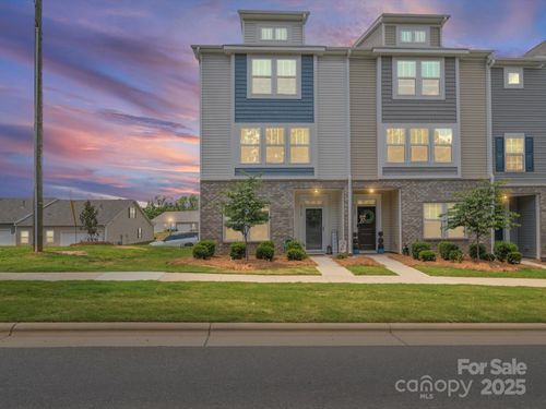 8332 Waxhaw Hwy, Waxhaw, NC, 28173-2016 | Card Image