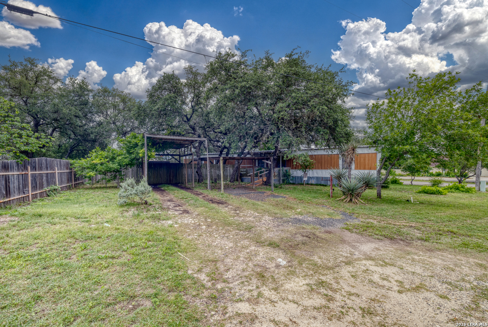 Residential in Camp Wood 2