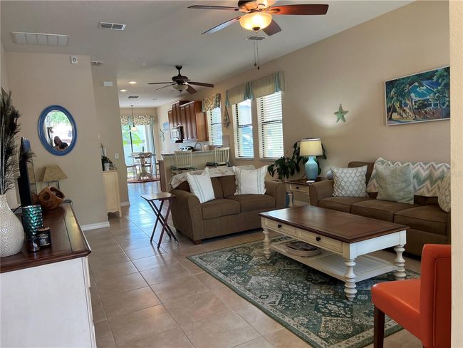 2002 Fishtail Fern Way, House other with 3 bedrooms, 2 bathrooms and null parking in Ocoee FL | Image 7