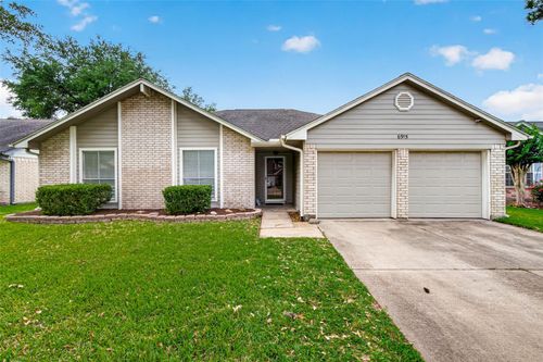 6915 Glen Rosa Dr, Katy, TX, 77494-7020 | Card Image