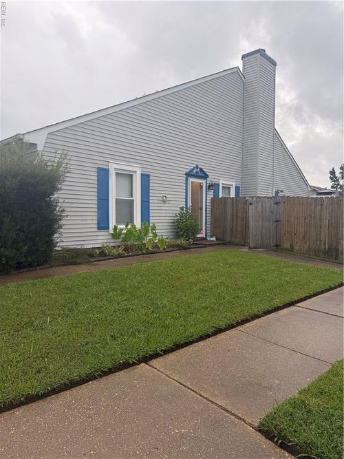 1341 Sagamore Ct, Virginia Beach, VA, 23464-8676 | Card Image