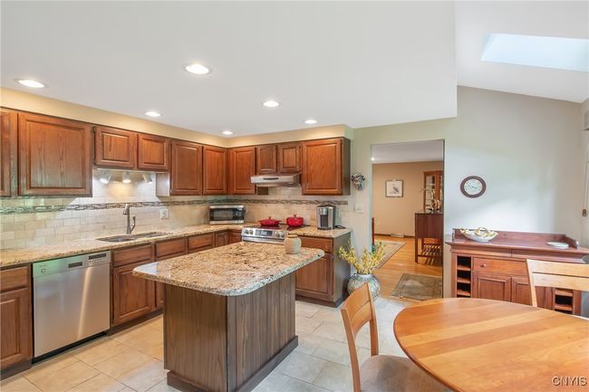8807 Wandering Way, House other with 3 bedrooms, 3 bathrooms and null parking in Lysander NY | Image 15