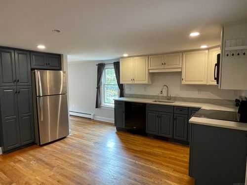 2-68 Maple Ave, Bethel, CT, 06801-1411 | Card Image