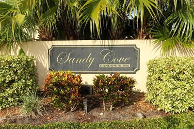 151 - 596 Orange Drive, Condo with 1 bedrooms, 1 bathrooms and null parking in Altamonte Springs FL | Image 3