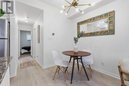 29-80 Carr St, Toronto, ON, M5T1B7 | Card Image