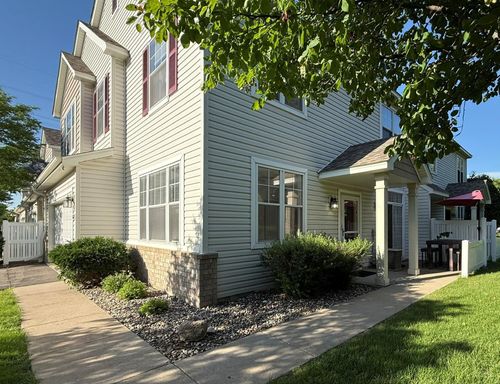 868 Princeton Ave, Shakopee, MN, 55379-4535 | Card Image