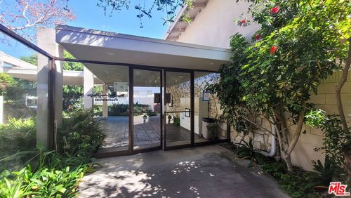 18-3220 Merrill Dr, Torrance, CA, 90503 | Card Image