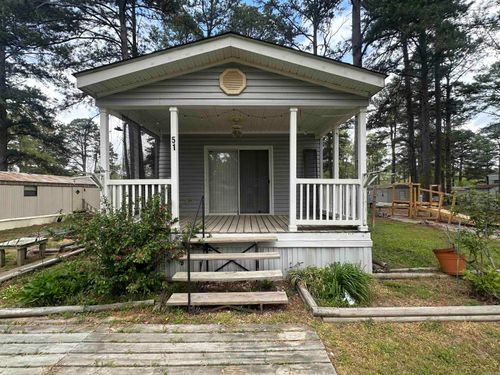 51 Cherokee Dr, Bryant, AR, 72022 | Card Image