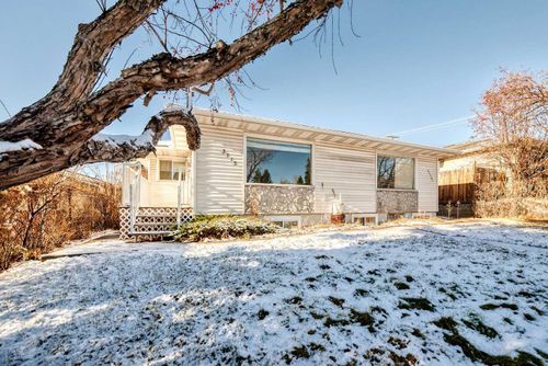 3715 14 St Nw, Calgary, AB, T2K1J3 | Card Image