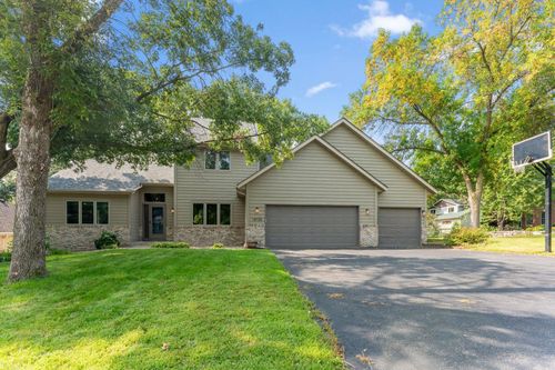 18720 Kanabec Ct, Lakeville, MN, 55044-9388 | Card Image