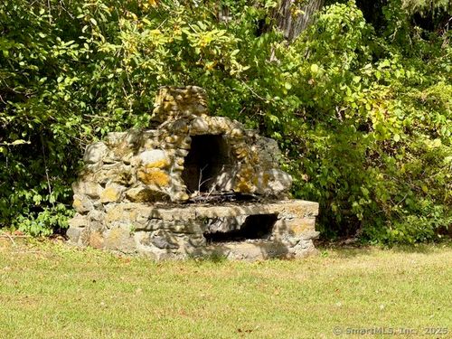 1728 Decatur Rd, Mohegan Lake, NY, 10547-1627 | Card Image