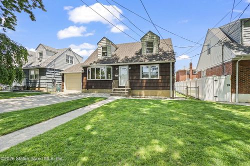 357 Burgher Ave, Staten Island, NY, 10305-2334 | Card Image
