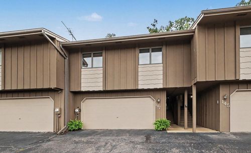 147 Kingswood Dr, Red Wing, MN, 55066-1401 | Card Image