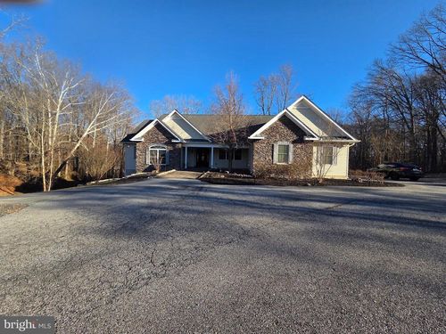 6707 Burch Hill Rd, Brandywine, MD, 20613-9093 | Card Image