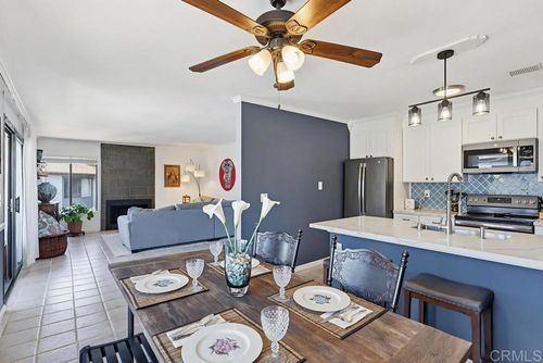 304-3211 Midway Dr, San Diego, CA, 92110-4518 | Card Image