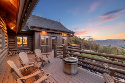 6874 Saddle Ct, Snyderville, UT, 84098-5374 | Card Image