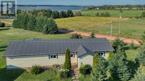 4 Maple Dr, Rocky Point, PE, C0A1H2 | Card Image