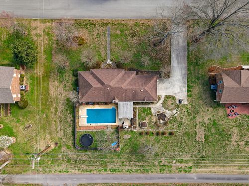 1882 Wellsbrook Dr, Fayetteville, TN, 37334-3720 | Card Image