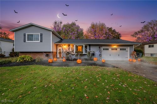 65 Country Ln, Painesville, OH, 44077-5352 | Card Image