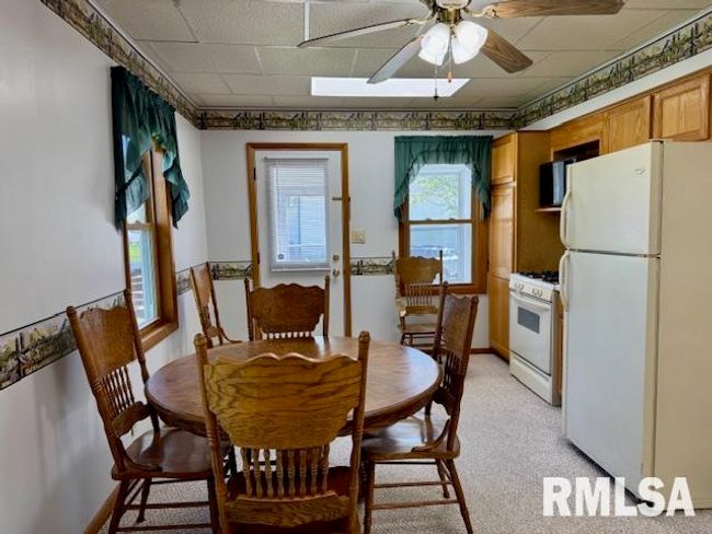2334 N 6 Th St, House other with 3 bedrooms, 2 bathrooms and null parking in Clinton IA | Image 6