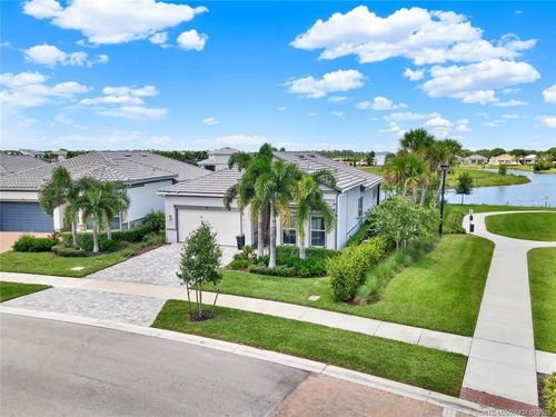 10405 Northbrook Cir, Palm Beach Gardens, FL, 33412-7303 | Card Image