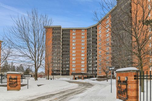 317-2000 Jasmine Crescent, Beacon Hill North - South and Area, ON, K1J8K4 | Card Image