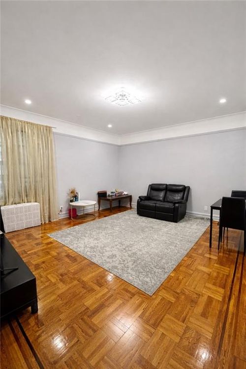 apt-c2-1289 E 19th St, Brooklyn, NY, 11230-5424 | Card Image