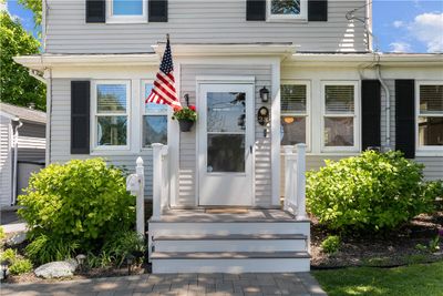 28 Terrace Avenue, House other with 4 bedrooms, 2 bathrooms and 7 parking in Tiverton RI | Image 2