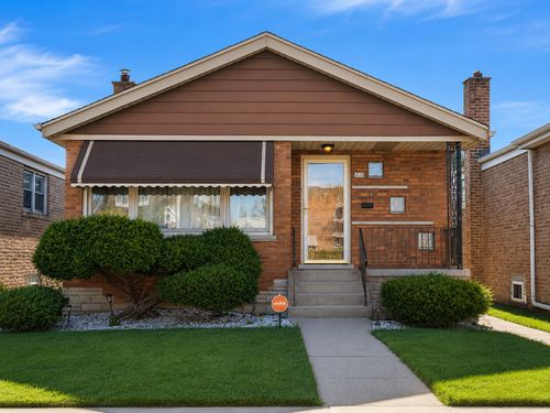 9530 S Union Avenue, Chicago, IL, 60628 | Card Image