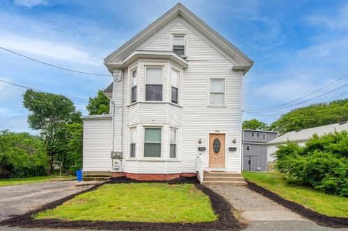 28 Washington St., Stoneham, MA, 02180 | Card Image