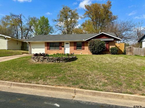 2412 Devine St, Tyler, TX, 75701 | Card Image