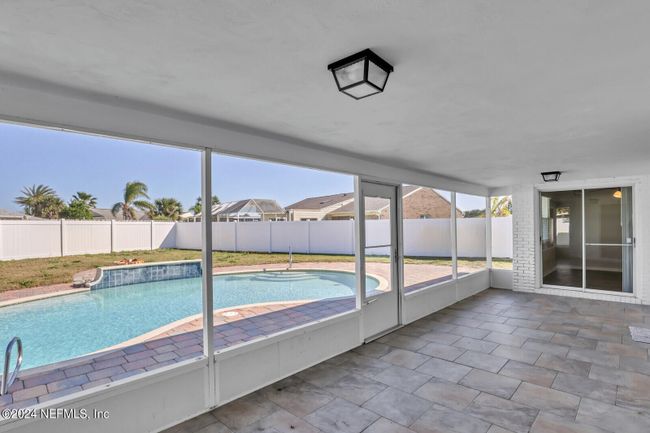 4 Sea Chase Terrace, House other with 4 bedrooms, 2 bathrooms and null parking in Ormond Beach FL | Image 4