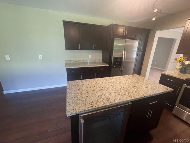 749 Dunedin Ct, House other with 4 bedrooms, 3 bathrooms and null parking in Rochester Hills MI | Image 8