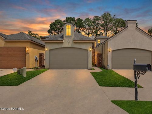 218 Chimney Rock Blvd, Lafayette, LA, 70508-8065 | Card Image