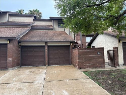 95 Poinciana Dr, Brownsville, TX, 78521-1414 | Card Image