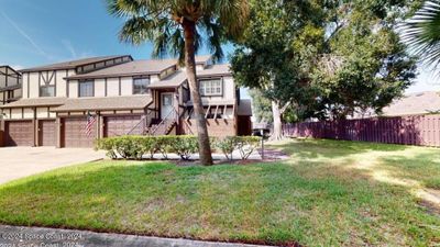 30 - 651 Greenwood Manor Circle, Condo with 2 bedrooms, 2 bathrooms and null parking in West Melbourne FL | Image 2