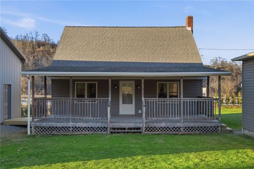 168 Old Route 422, Worthington, PA, 16262-4308 | Card Image