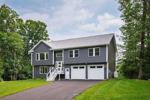 a-41 Westview Ter, Easthampton, MA, 01027-2152 | Card Image