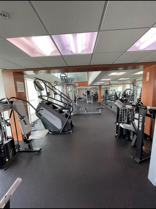 APT-509 - 31 Se 5 Th St, Condo with 1 bedrooms, 1 bathrooms and null parking in Miami FL | Image 15