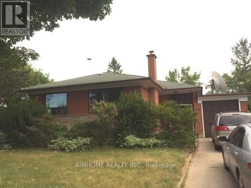 430 Wildwood Drive, Oakville (WO West), ON, L6K1T7 | Card Image