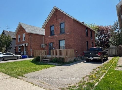 177 Athol St E, Oshawa, ON, L1H1K2 | Card Image