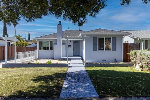 151 Magellan Ave, San Jose, CA, 95116-1325 | Card Image