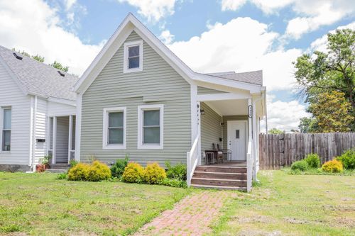 1430 Delmar Ave, Evansville, IN, 47712-4666 | Card Image