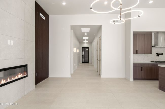 Entertainment Space | Image 4