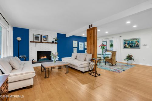 139 Mello Ln, Toms River, NJ, 08753-2305 | Card Image