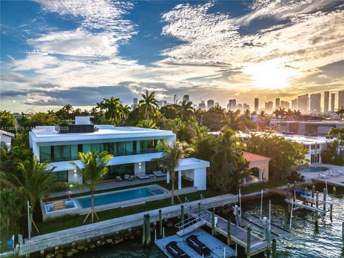 375 N Hibiscus Dr, Miami Beach, FL, 33139-5123 | Card Image